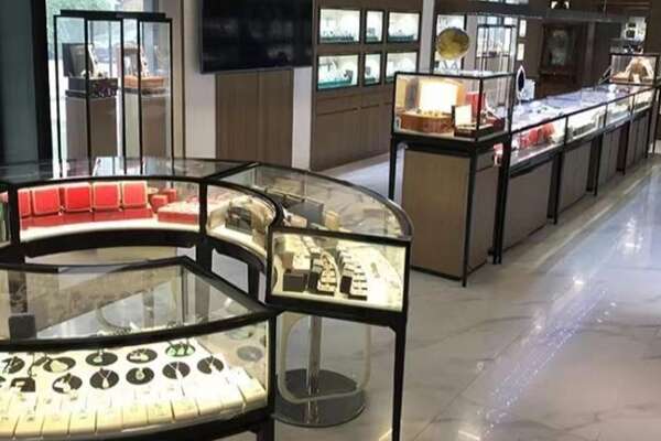 承德鹰手营子矿区奢侈品回收